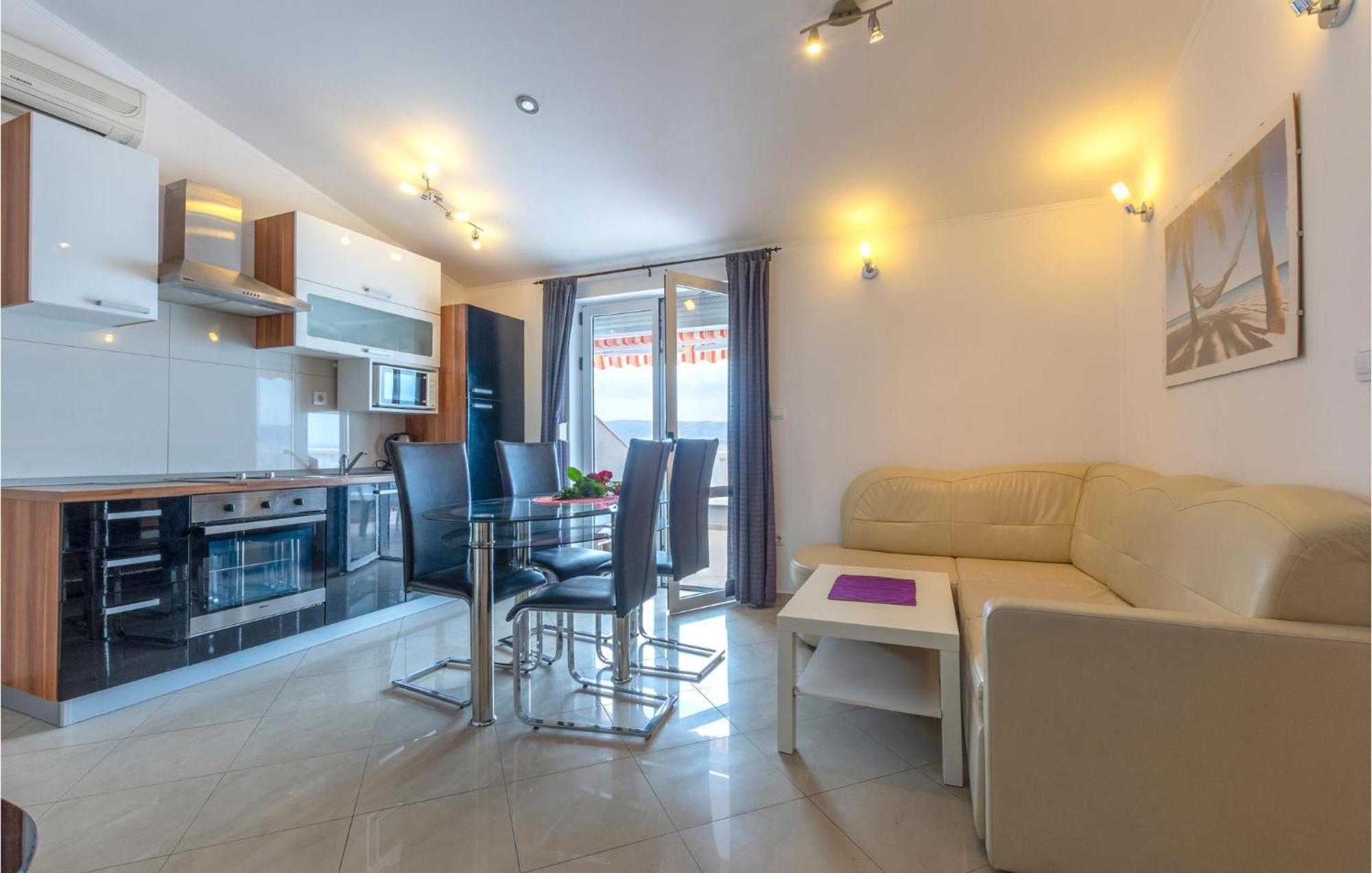 1 Bedroom Gorgeous Apartment In Jesenice Zewnętrze zdjęcie